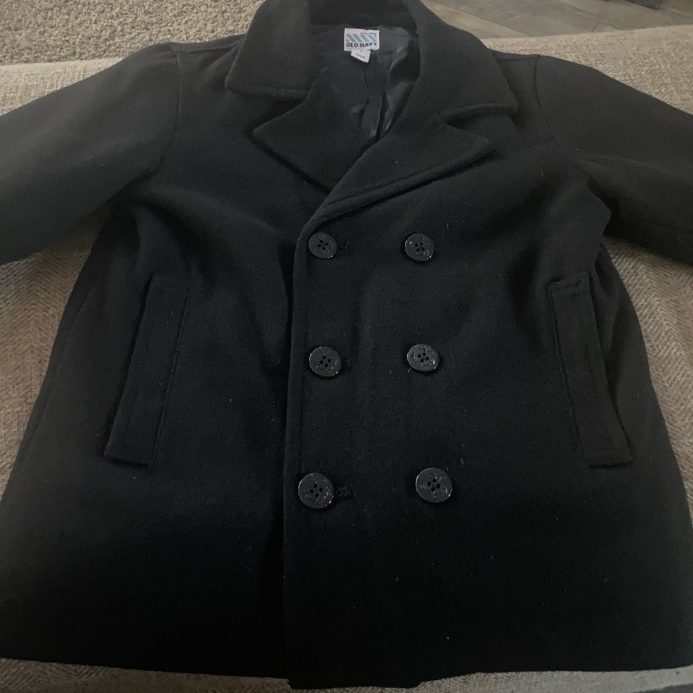 New Black Peacoat Sz M / 8 Jrs no rips or stains !